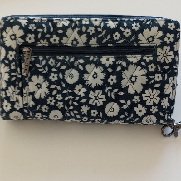 Bella Taylor Floral Navy and White Wristlet - Picture 6 of 6